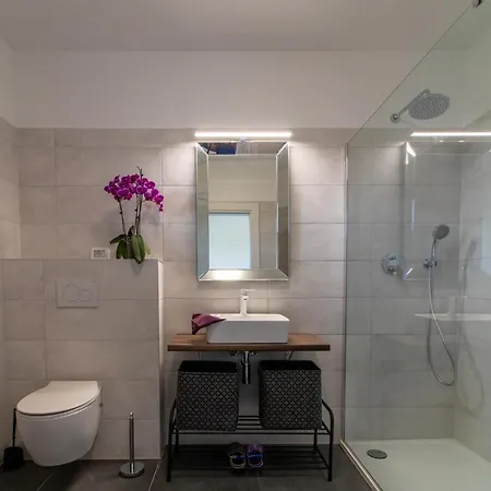 Villa Lia With Pool - Luxury In Vintijan, Near And Medulin