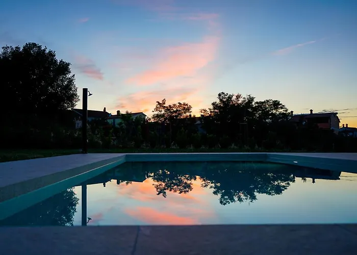 Lia With Pool - Luxury In Vintijan, Near And Medulin * Pola